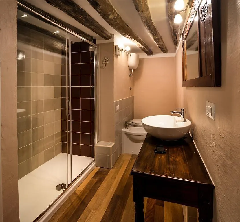 Relais Santa Croce Guest House Cagliari Italy