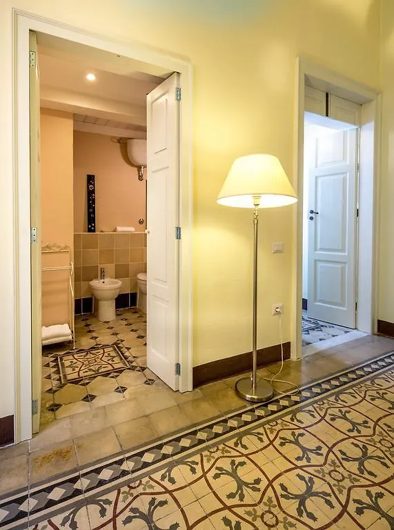 Relais Santa Croce Guest House Cagliari 2*,
